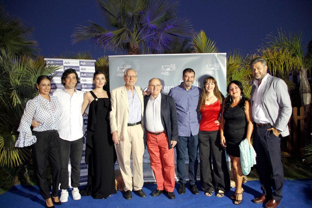 Sede Oficial del Festival de Cine, con los allegados