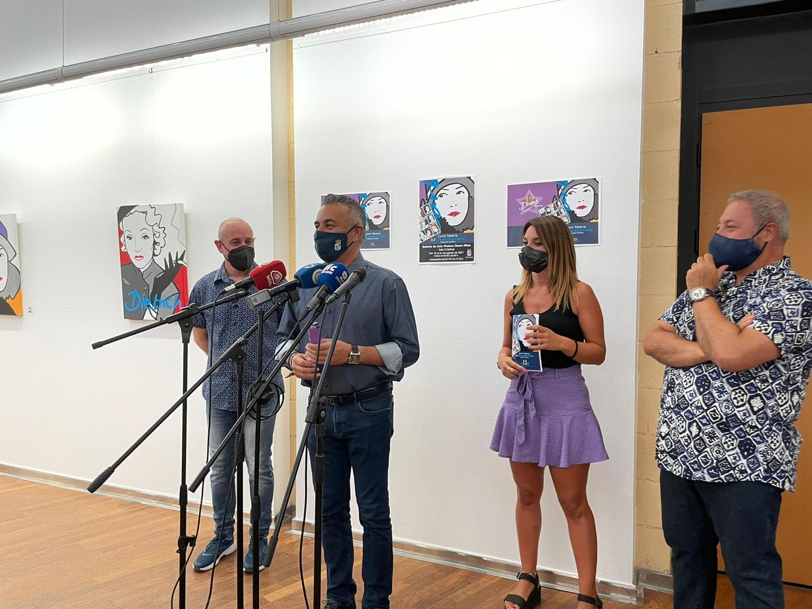 El Alcalde y la Delegada de Cultura inauguraron la muestra