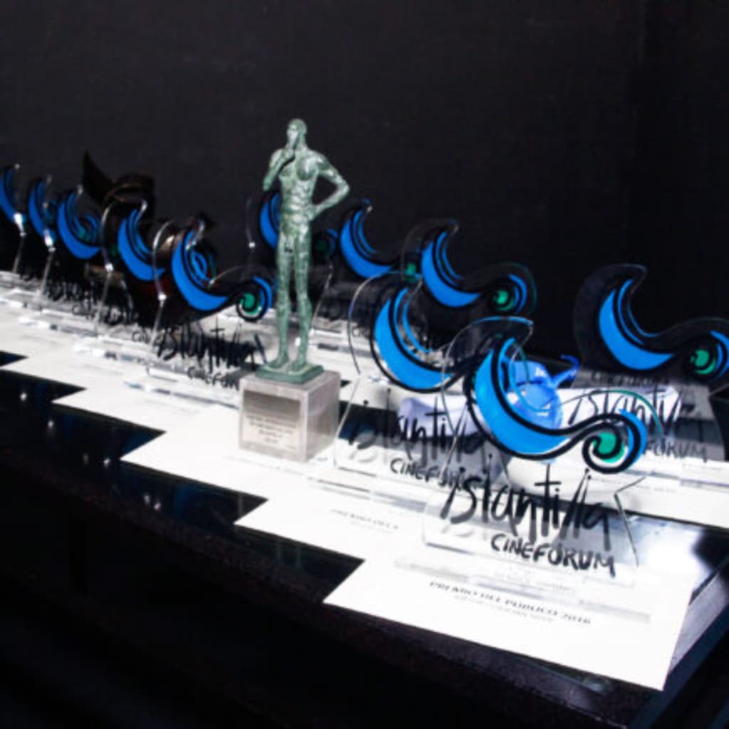 Esta noche comienzan los premios Luna