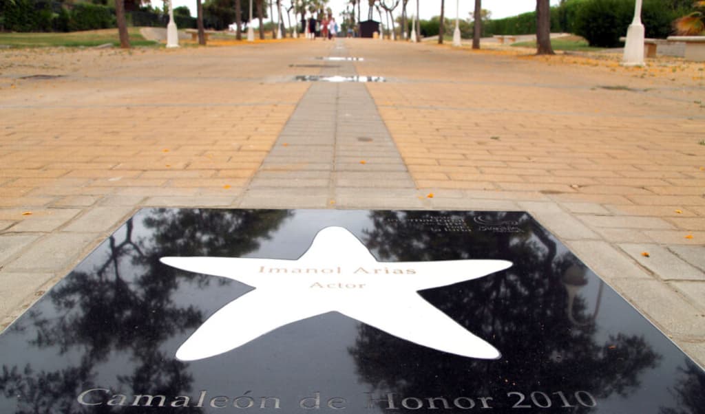 Un otoño en el paseo de la fama en islantilla