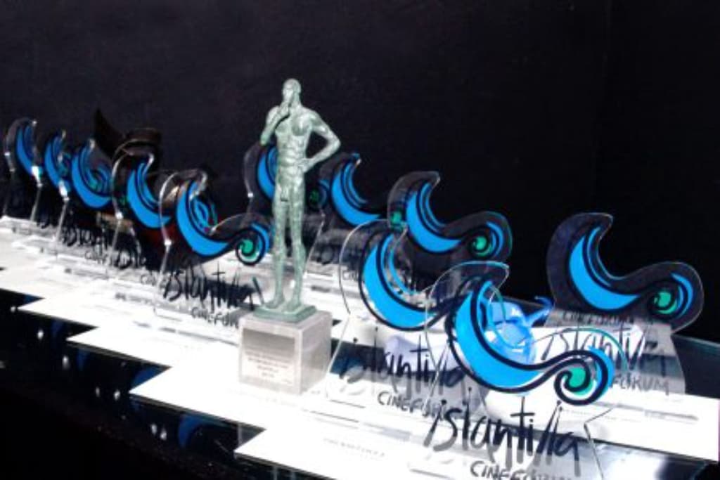 fotografía de los premios luna del festival de cine de islantilla Última semana Películas de Sección 2023